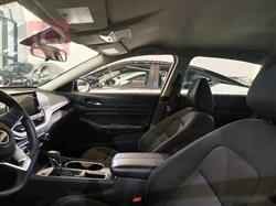 نيسان ألتيما